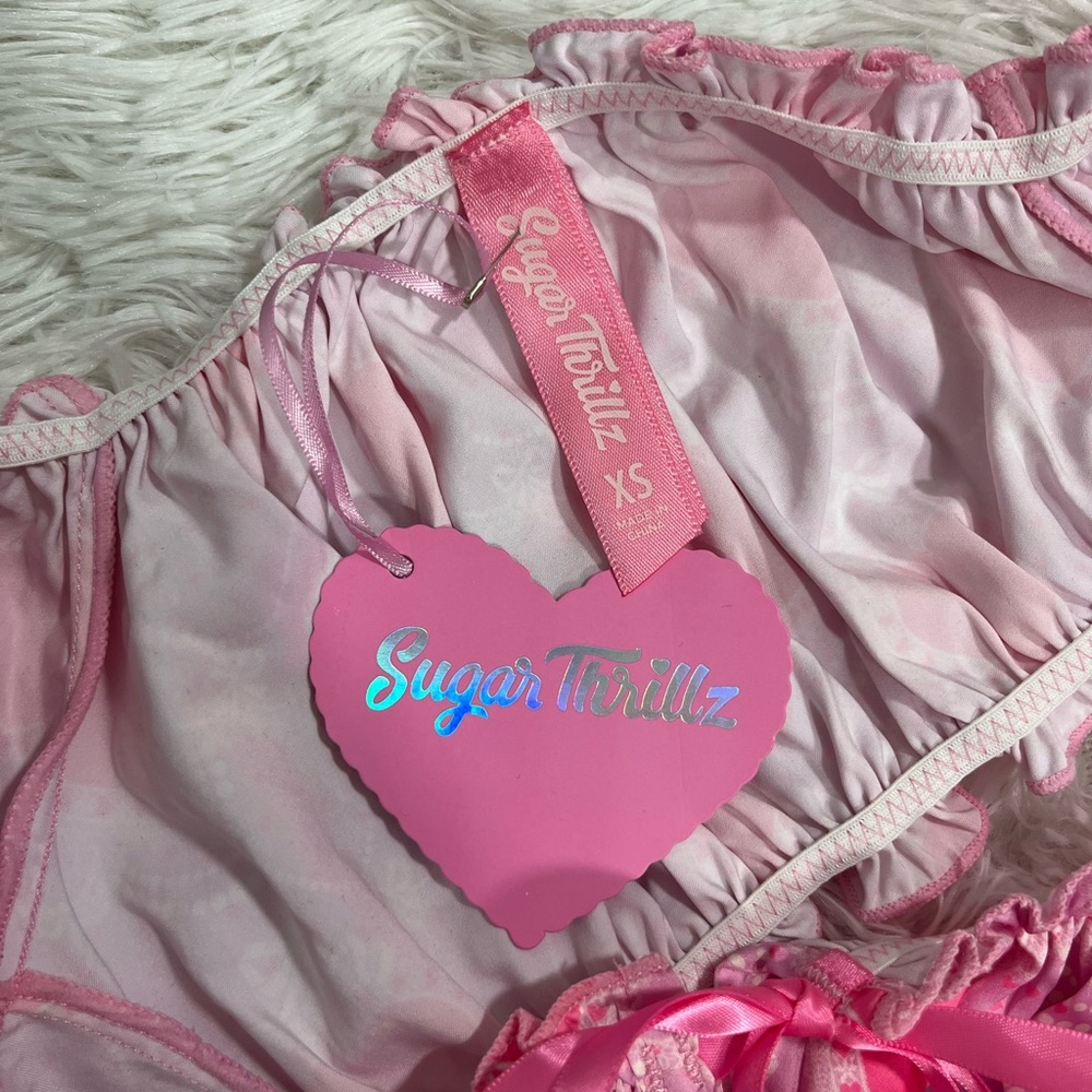 SUGAR THRILLZ Lots Of Love Heart Print Lingerie Set Off Shoulder Top Panties  XS - Picture 6 of 6